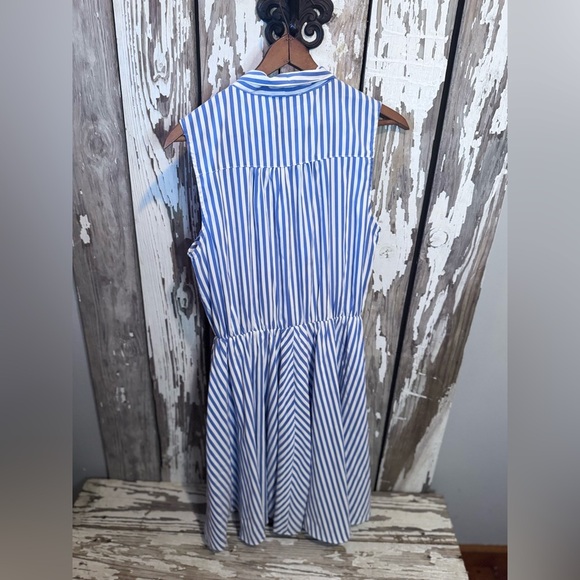 Molly Bracken Lydia Mini Dress Blue Whitee Stripe with Tie/ Bow Size Medium NWT - Picture 7 of 11